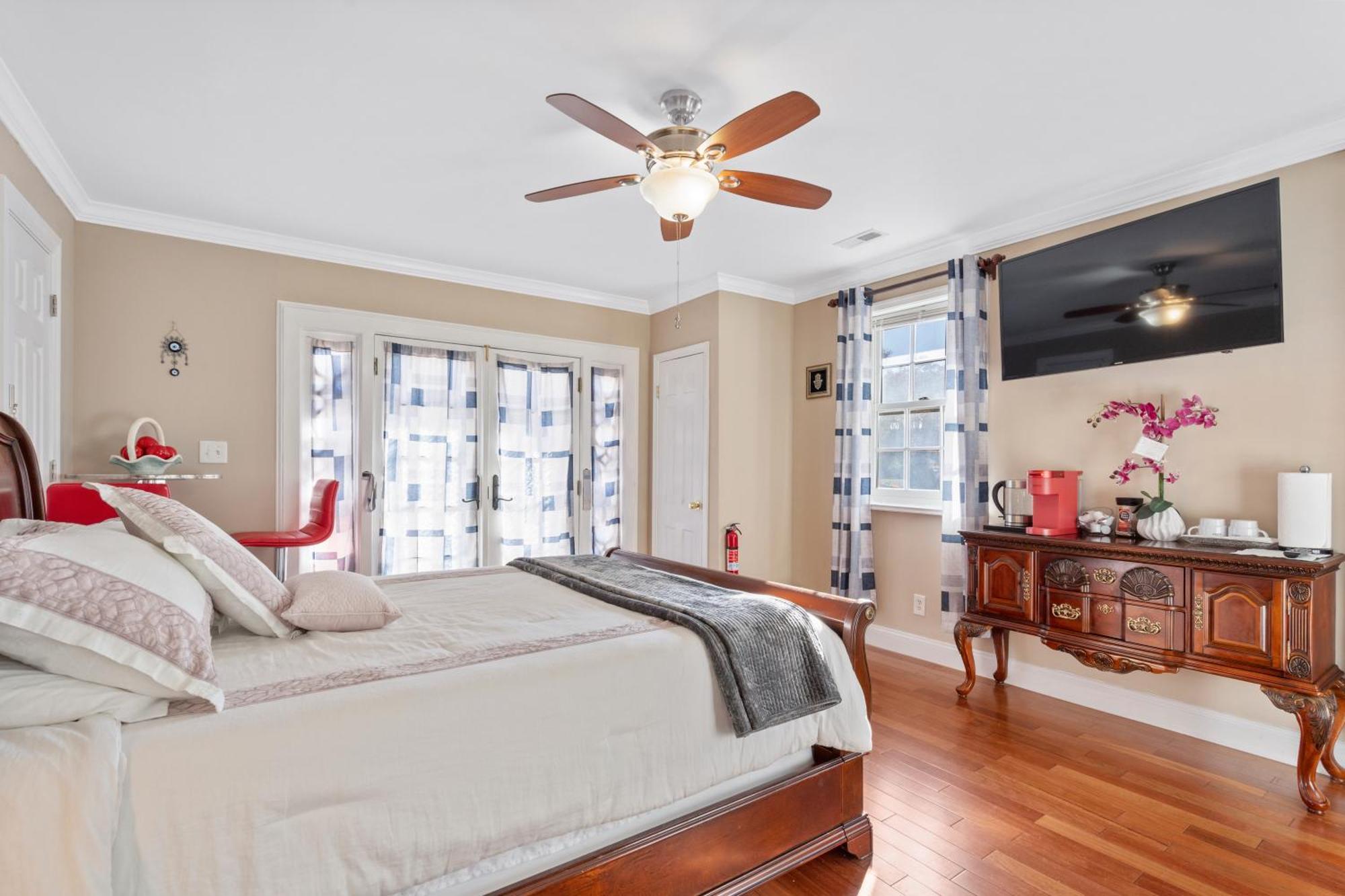Modern & Comfy Suite Fort Washington Exterior foto