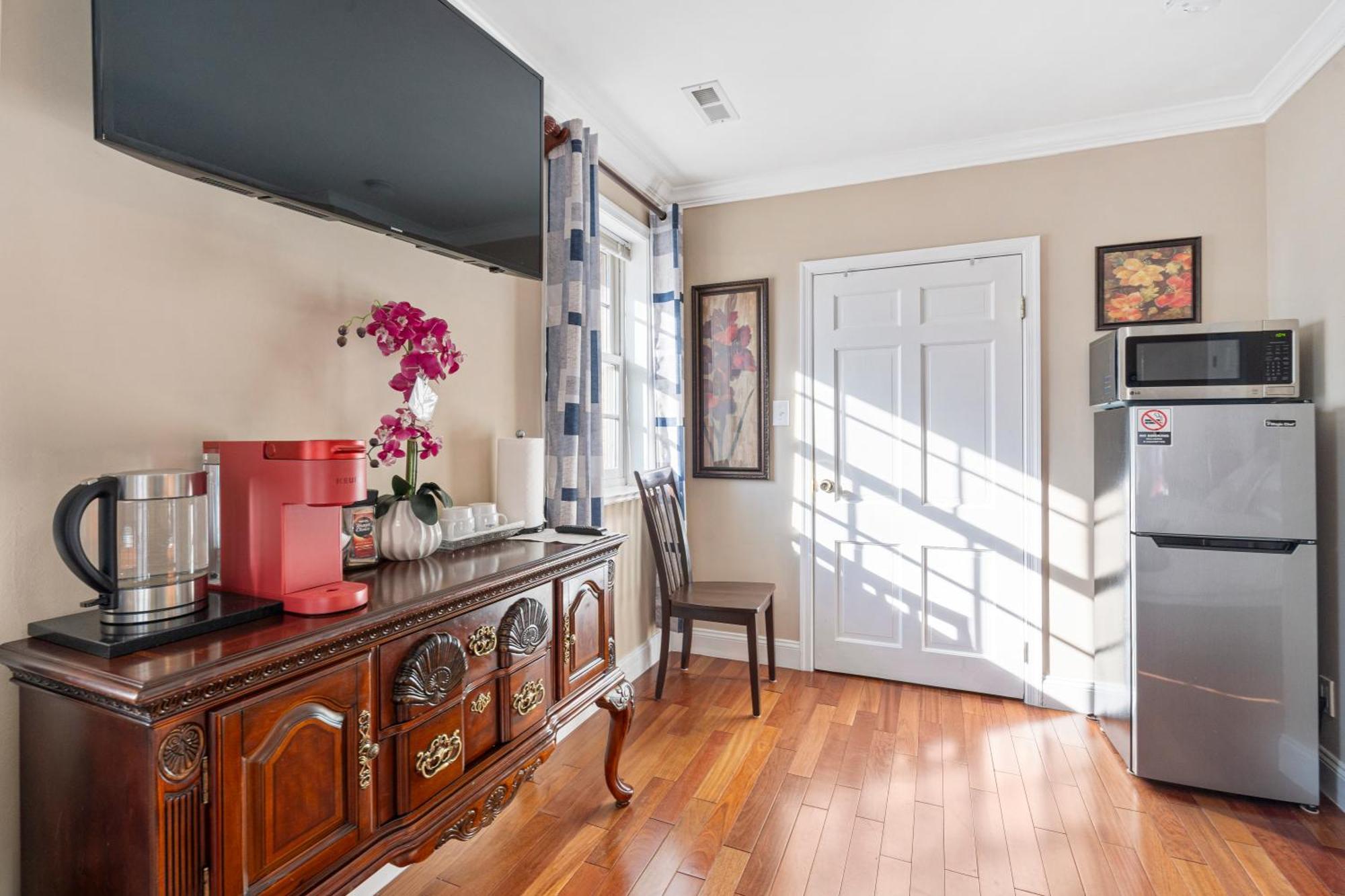 Modern & Comfy Suite Fort Washington Exterior foto